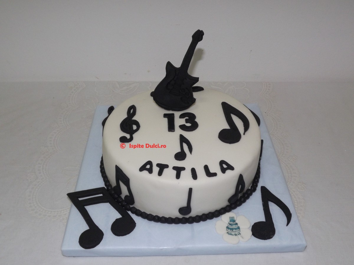 Tort musical pentru Attila