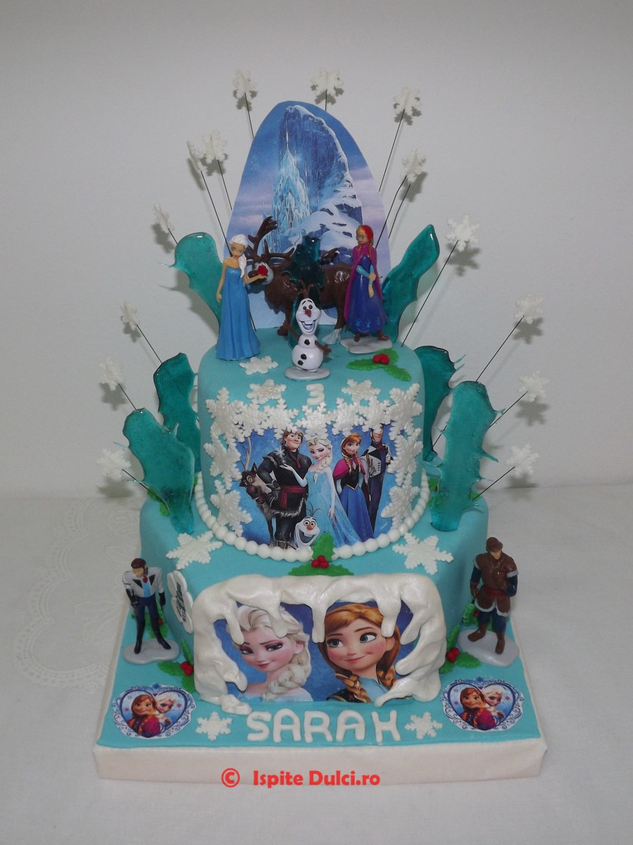 Tort Frozen pentru Sarah