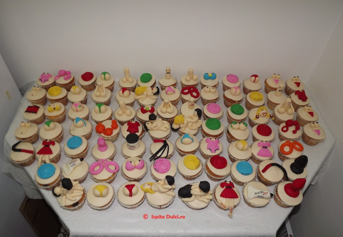 +18!!! Briose sexy pentru adulti