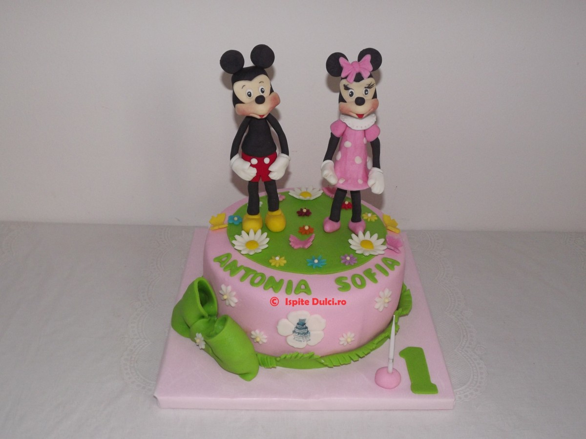 Tort cu Mickey si Minnie Mouse pentru Antonia