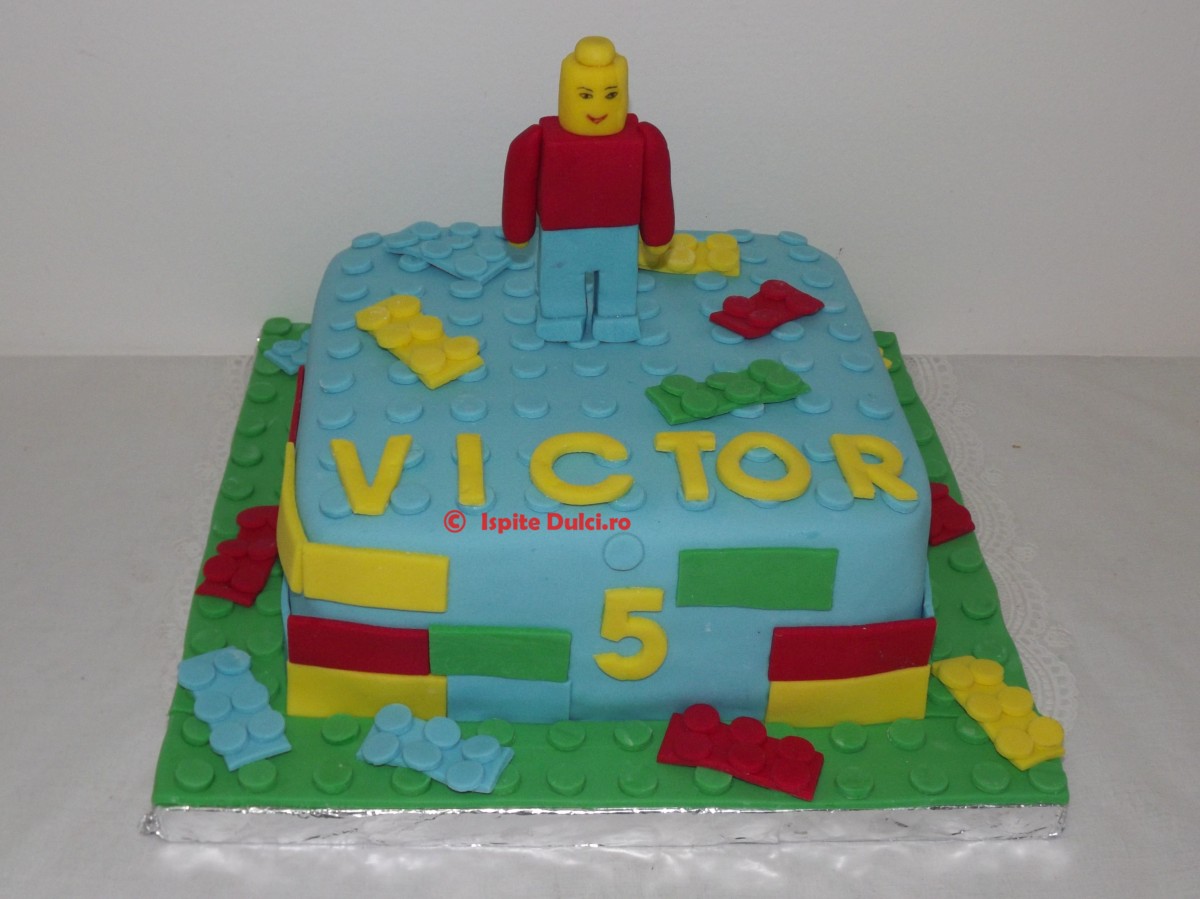 Tort Lego pentru Victor