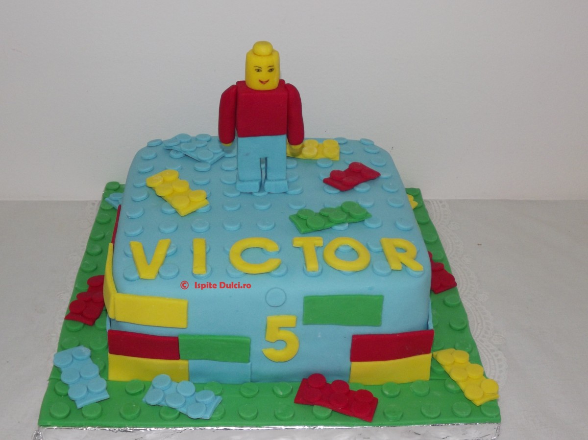 Tort Lego pentru Victor
