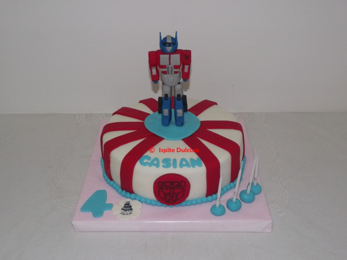 Doua torturi transformers
