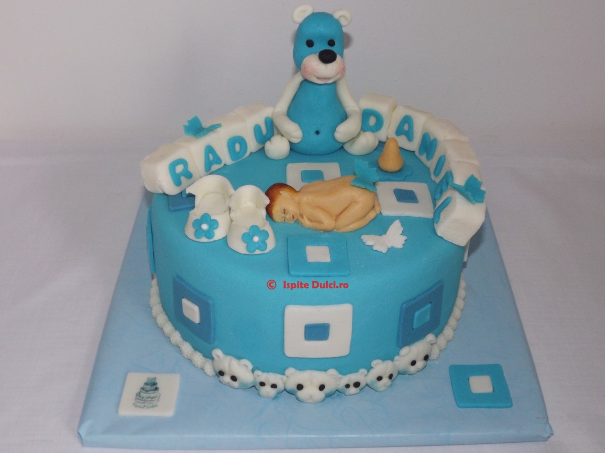 Tort de botez pentru Radu Daniel