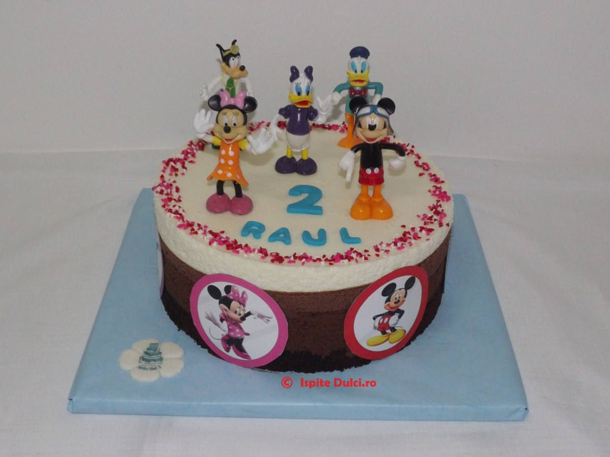 Tort si briose cu Mickey pentru Raul