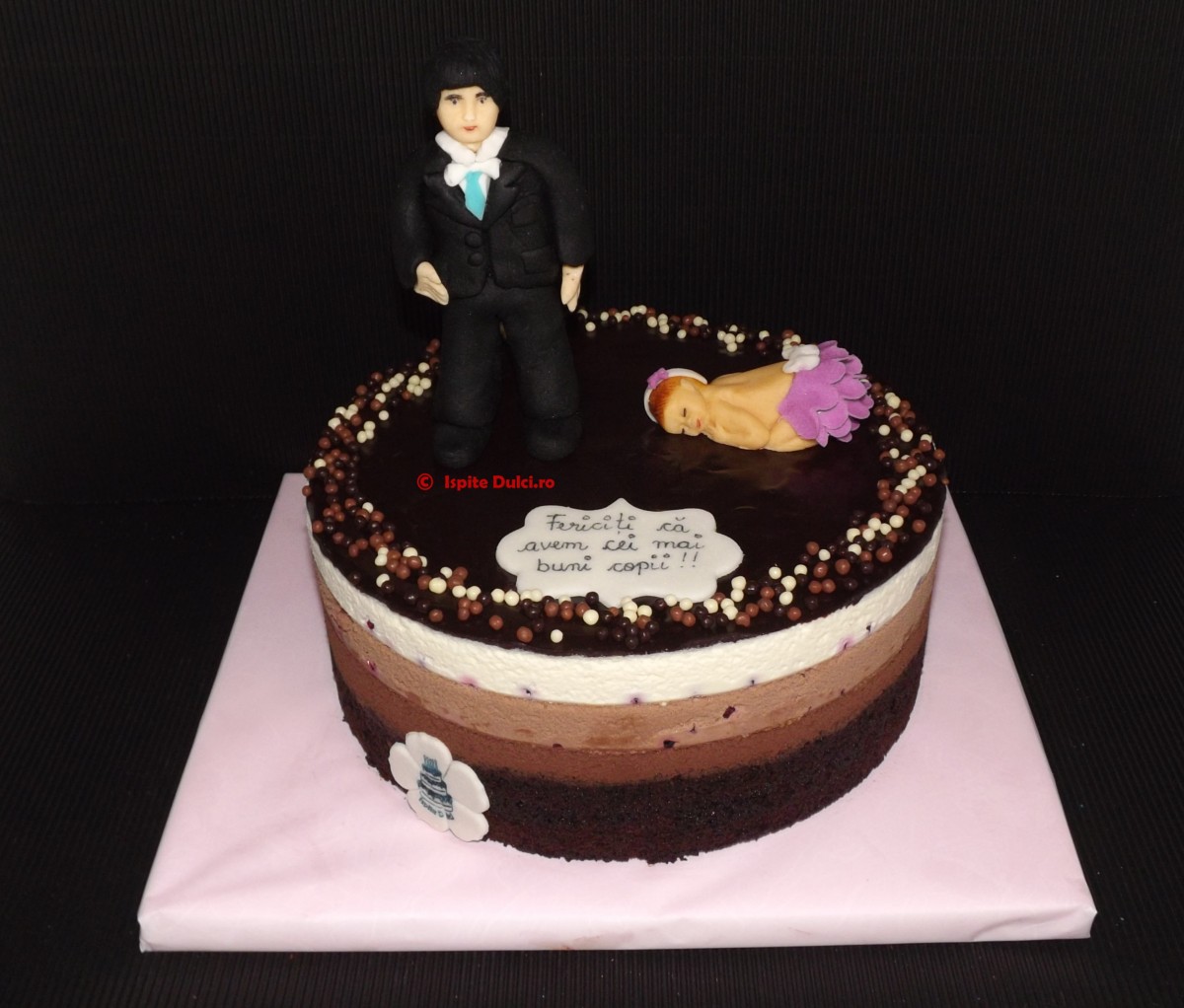 Tort de botez trei ciocolate