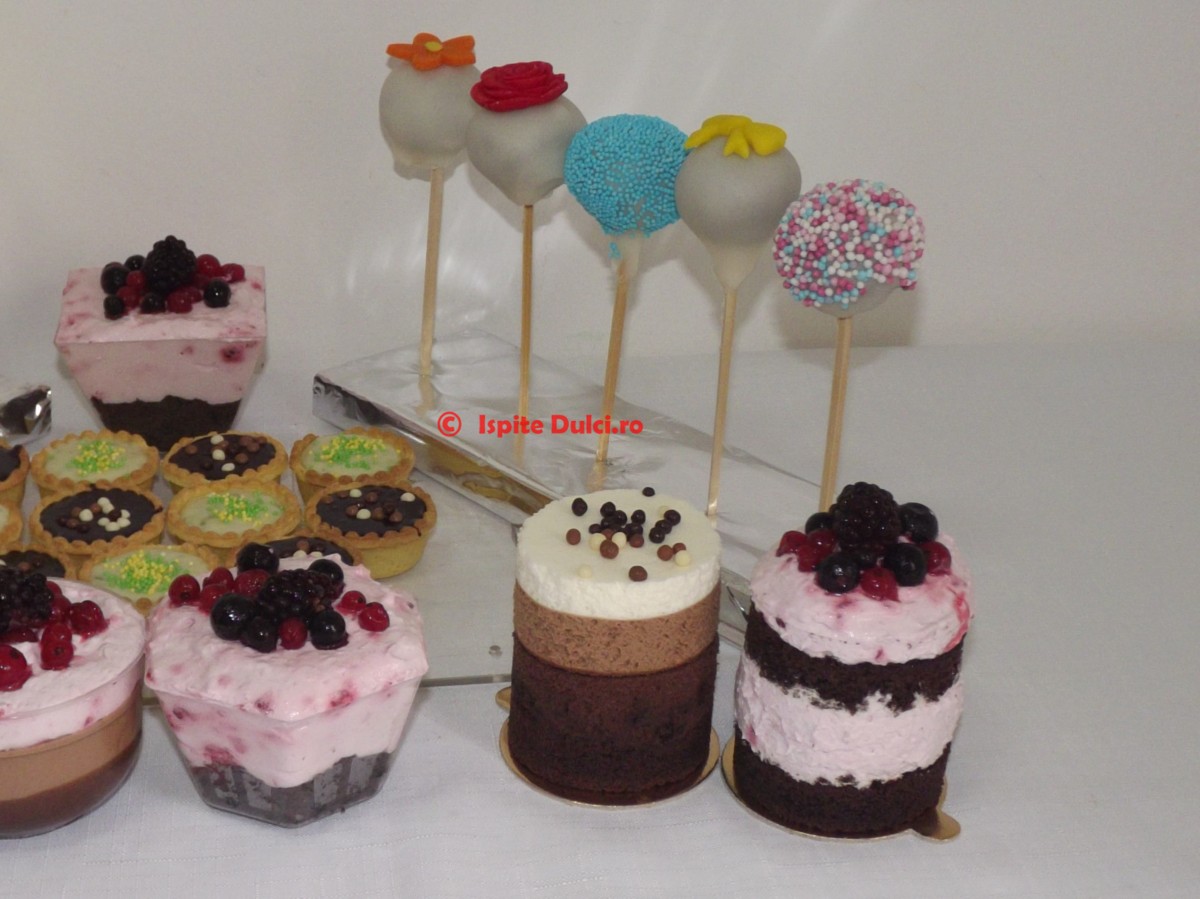 Portii individuale si produse candy bar