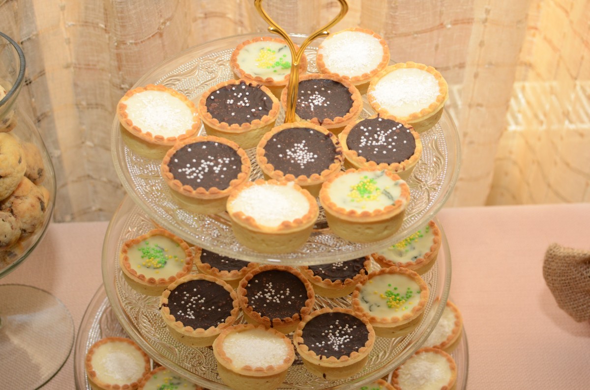 Masa de dulciuri sau candy bar