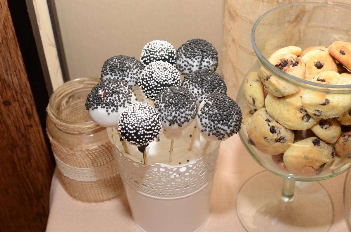 Masa de dulciuri sau candy bar