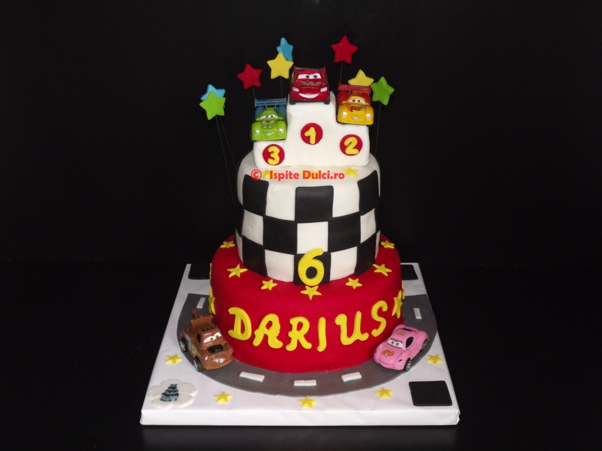 Tort cu masini Cars pentru Darius