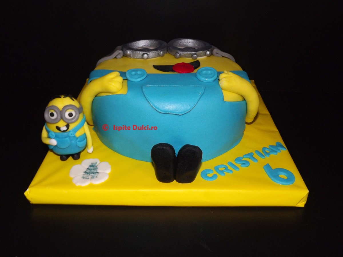Mai multe torturi cu minion-i