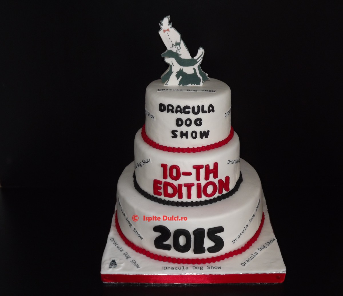 Tort cu sigla Dracula Dog Show