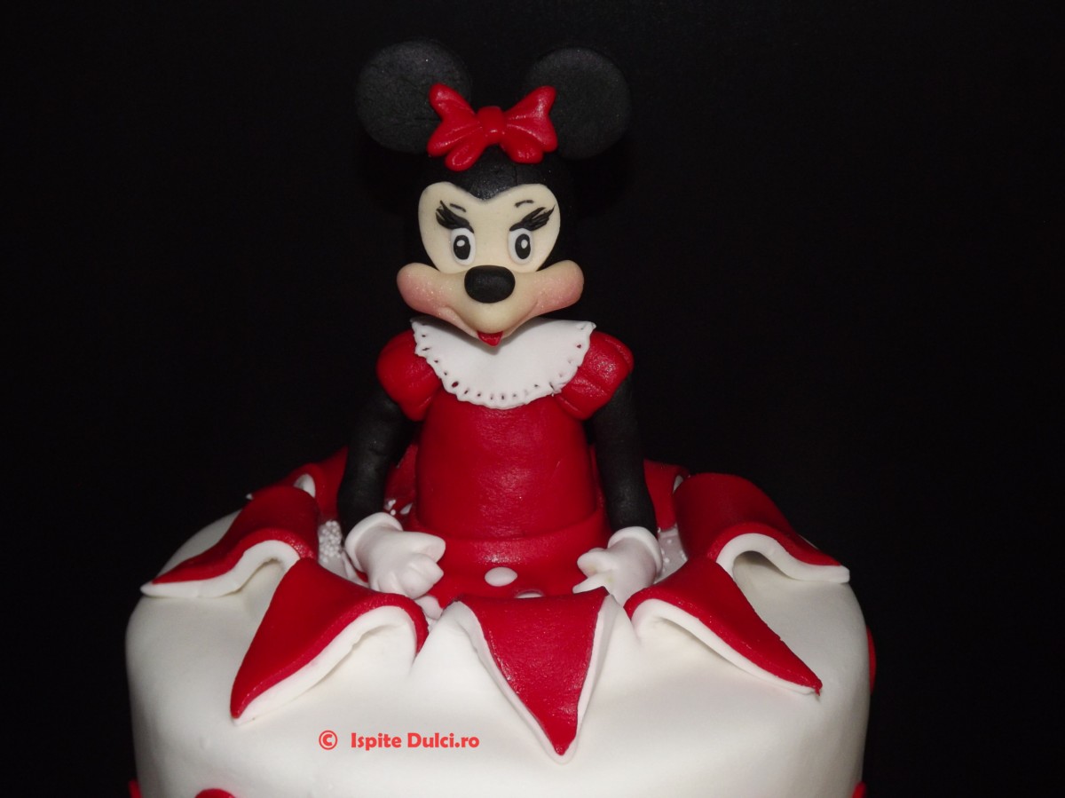 Tort de botez pentru Diana Maria