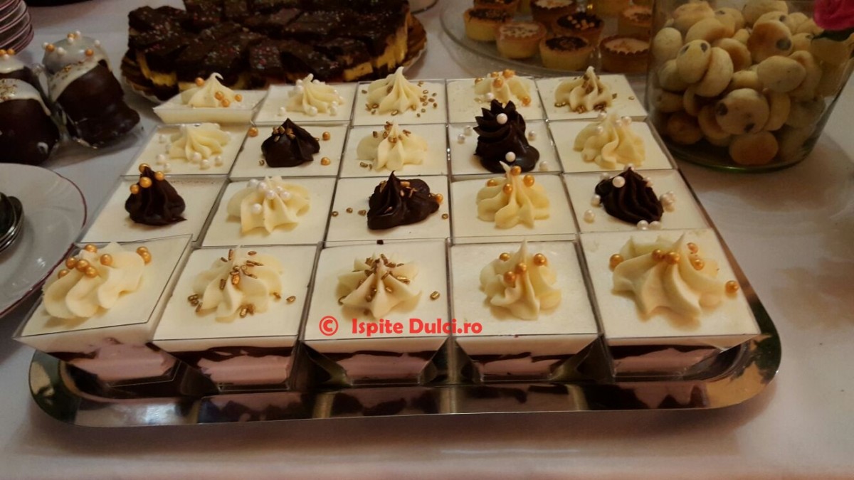 Sweets bar (candy bar )