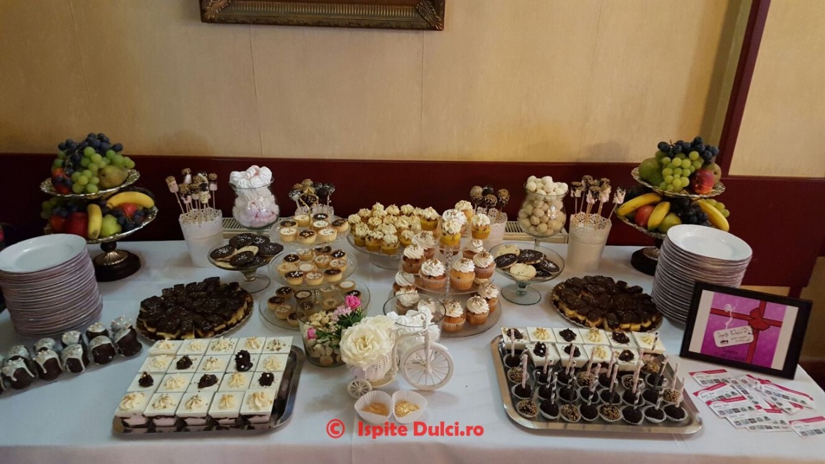 Sweets bar (candy bar )