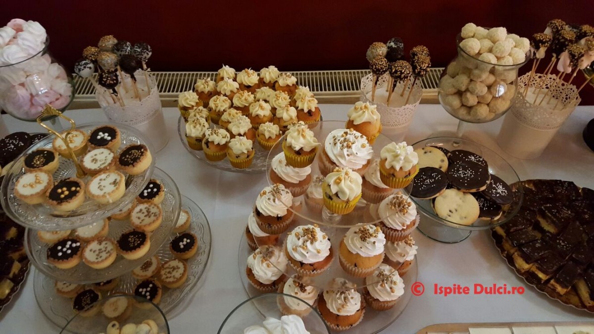 Sweets bar (candy bar )