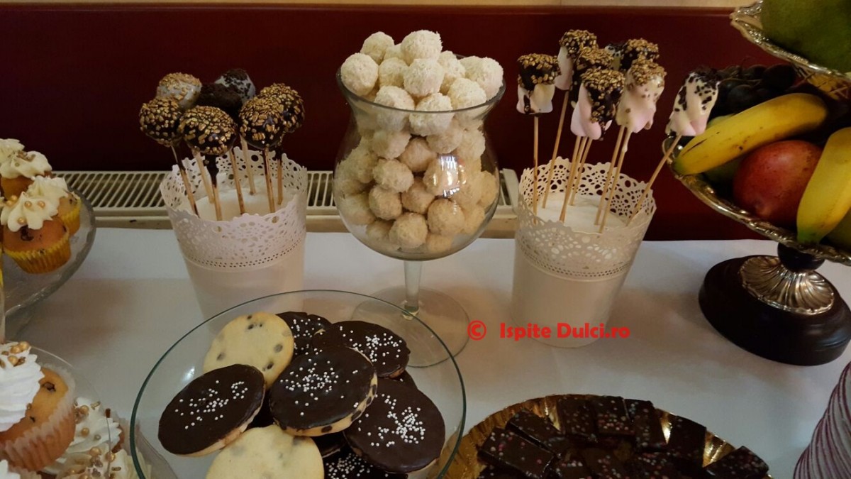 Sweets bar (candy bar )