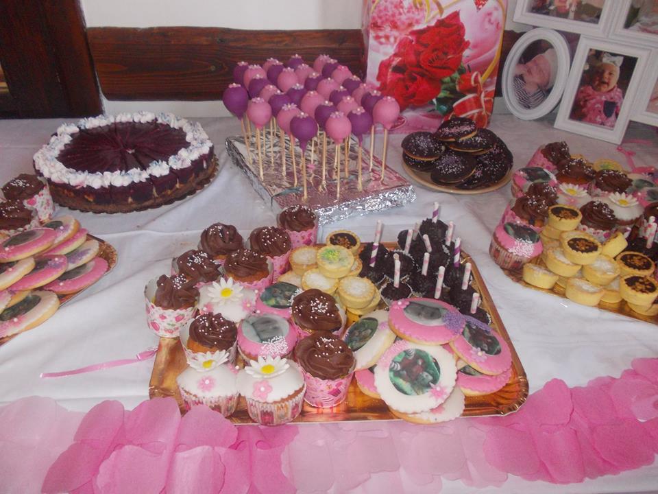 Tort de botez si candy bar pentru Zsofia
