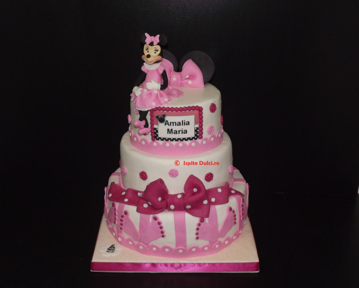 Tort cu Minnie pentru Amalia Maria