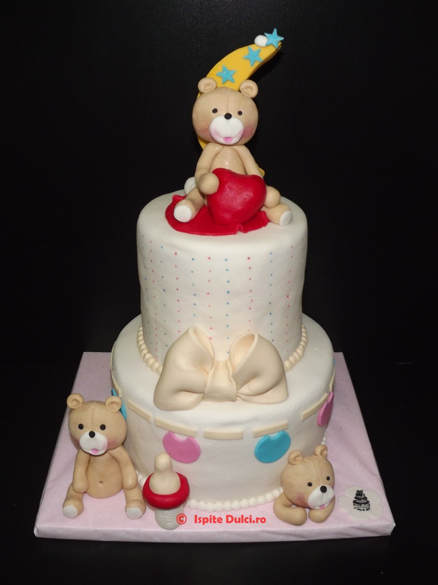 Tort cu ursuleti pentru baby shower