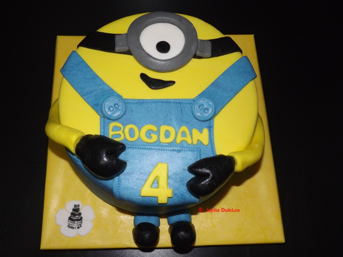 Diferite torturi cu minions