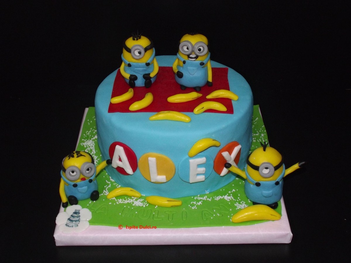 Diferite torturi cu minions