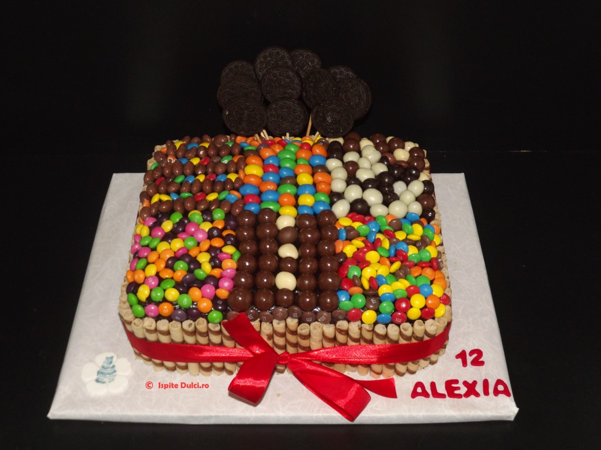 Tort candy`s pentru Alexia