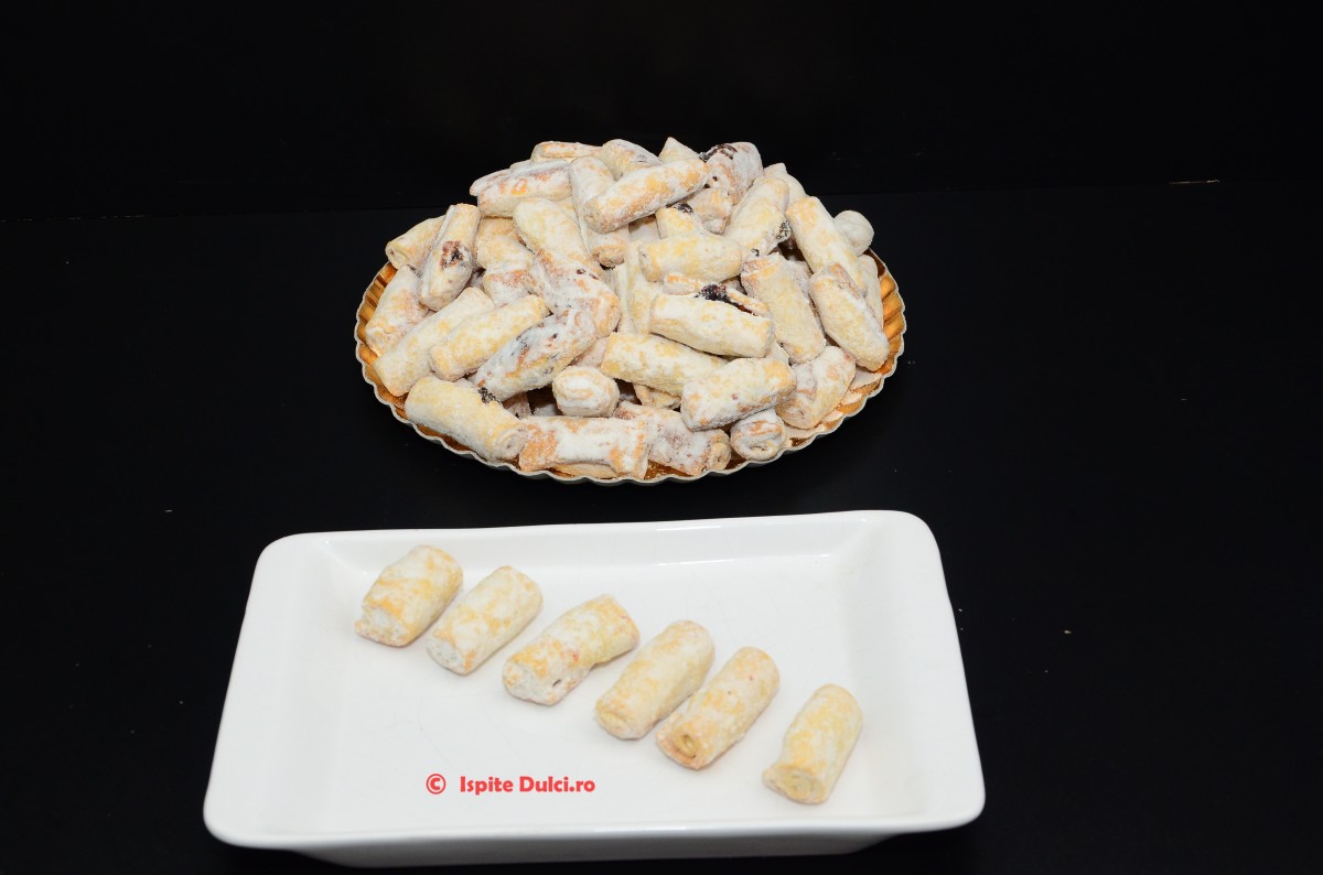 PREZENTARE PRAJITURI DE CASA- Cornulete
