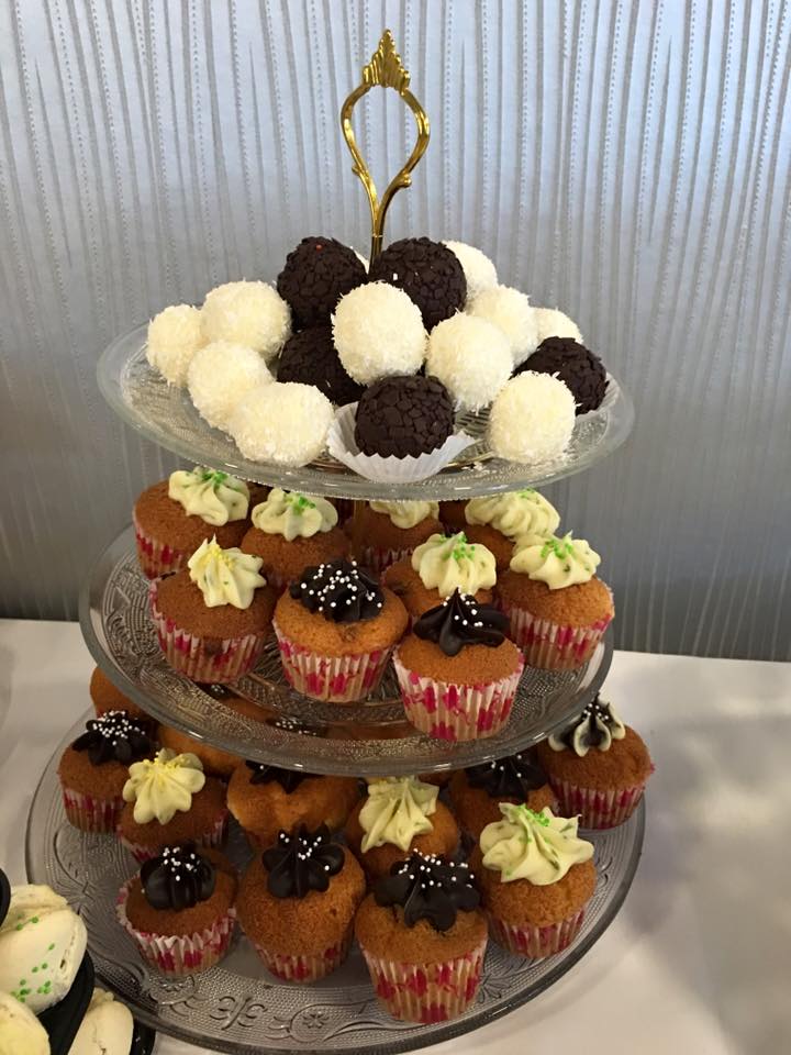 Candy bar pentru aniversare 25 ani casatorie