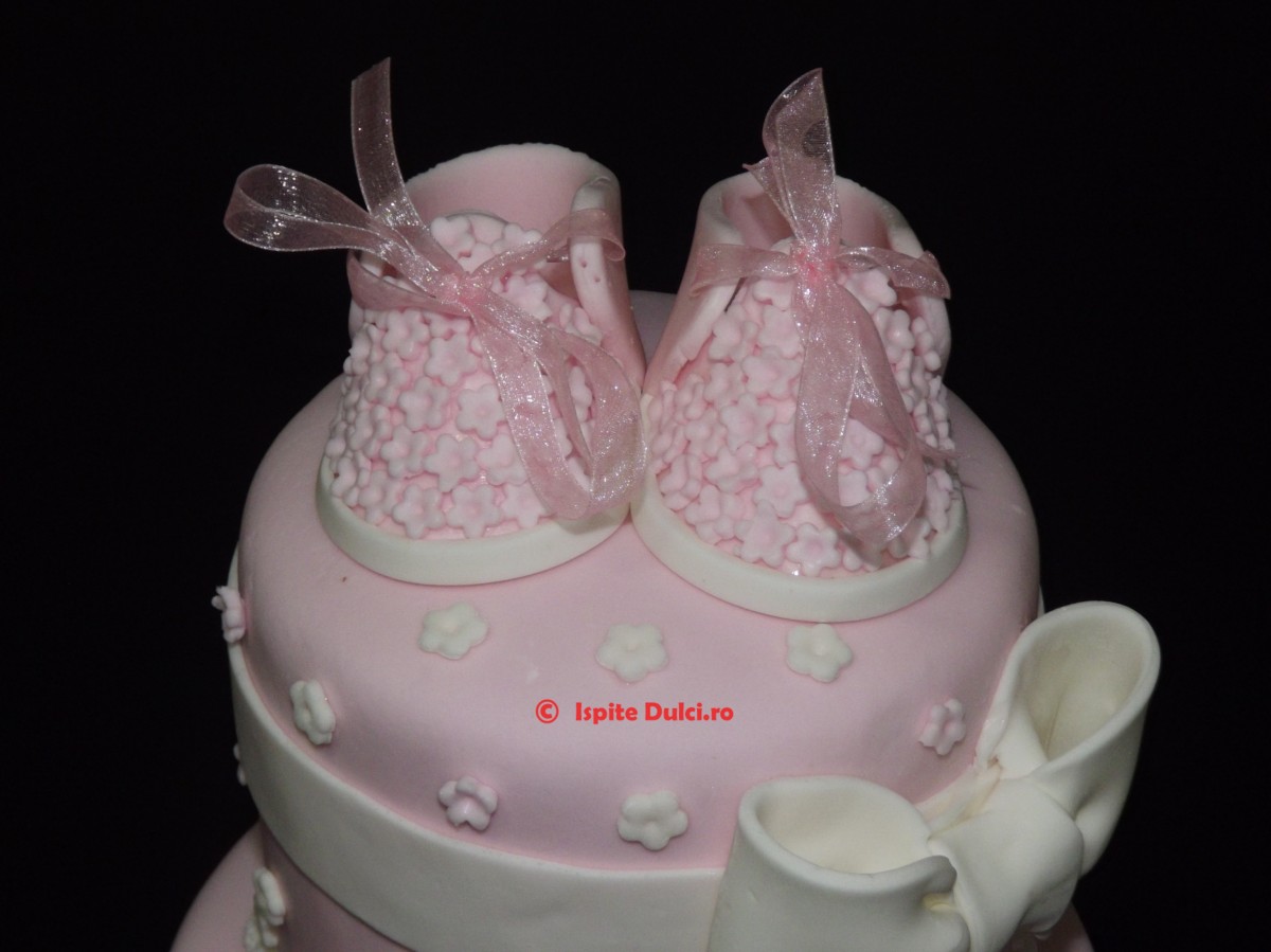 Tort de botez pentru Anastasia