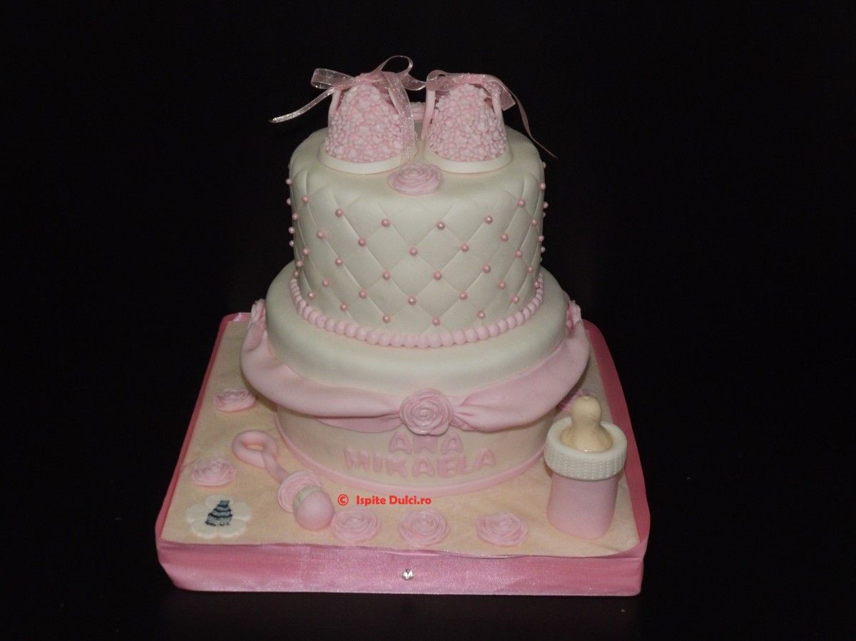 Tort de botez pentru Ana Mikaela