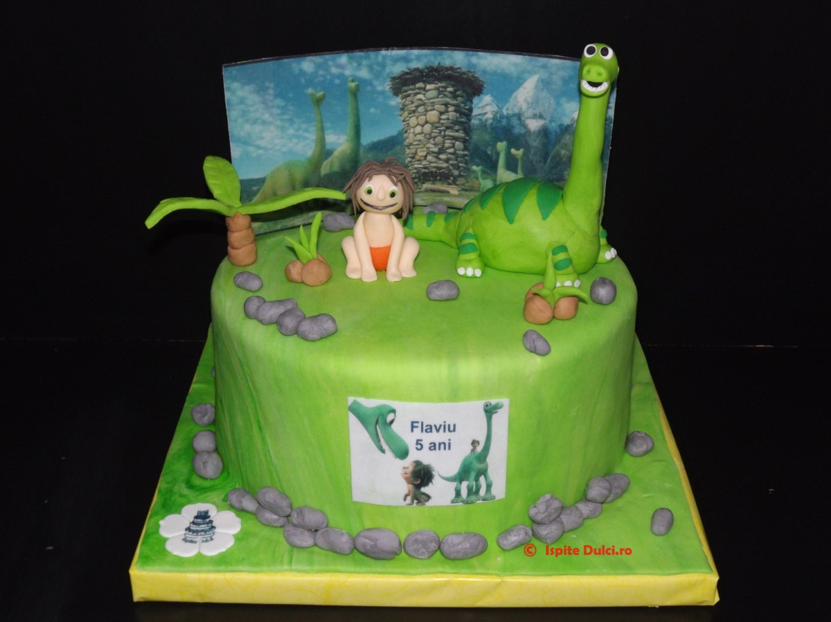 Tort „Bunul Dinozaur” (the good dinosaur)