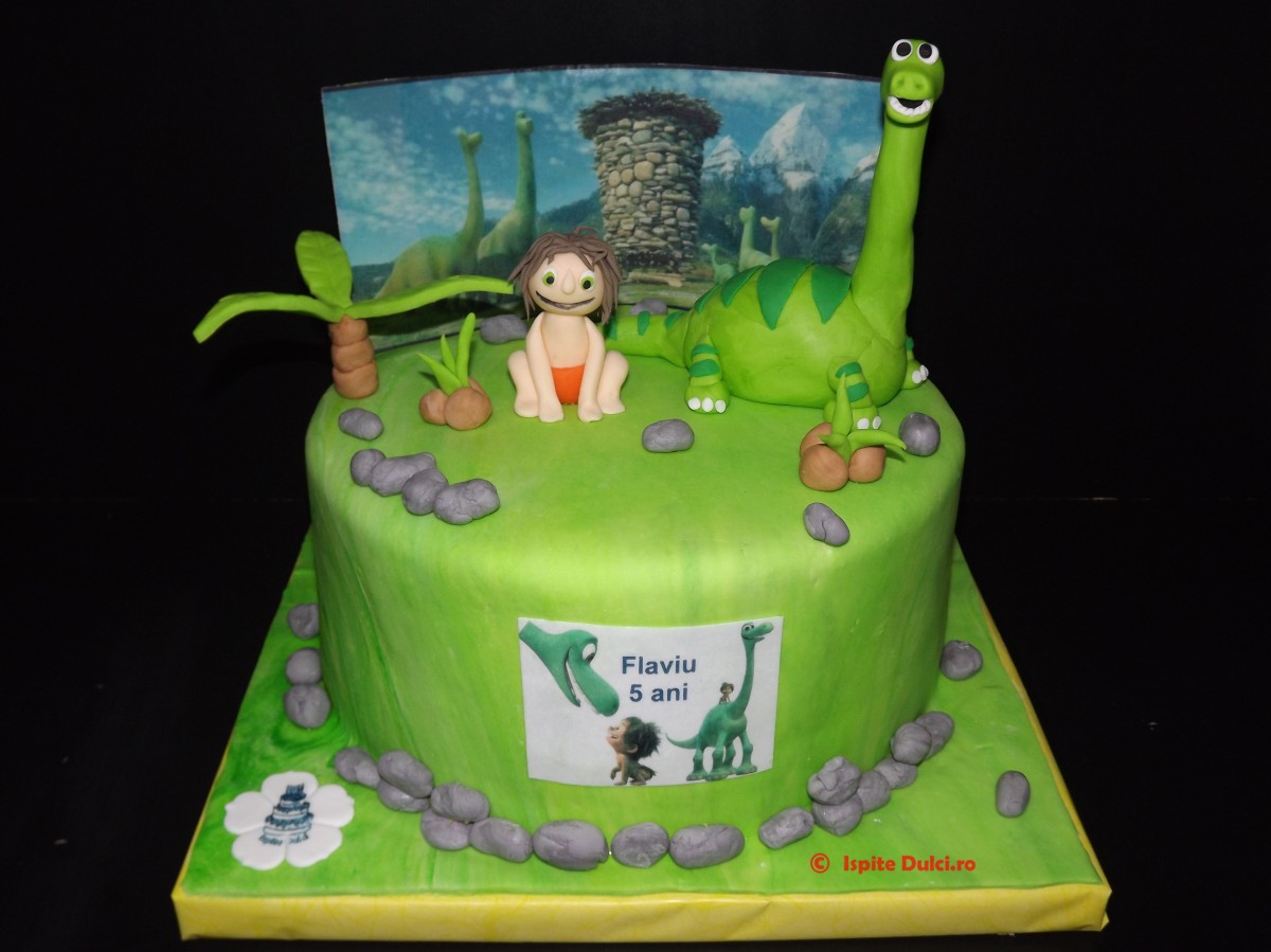 Tort „Bunul Dinozaur” (the good dinosaur)