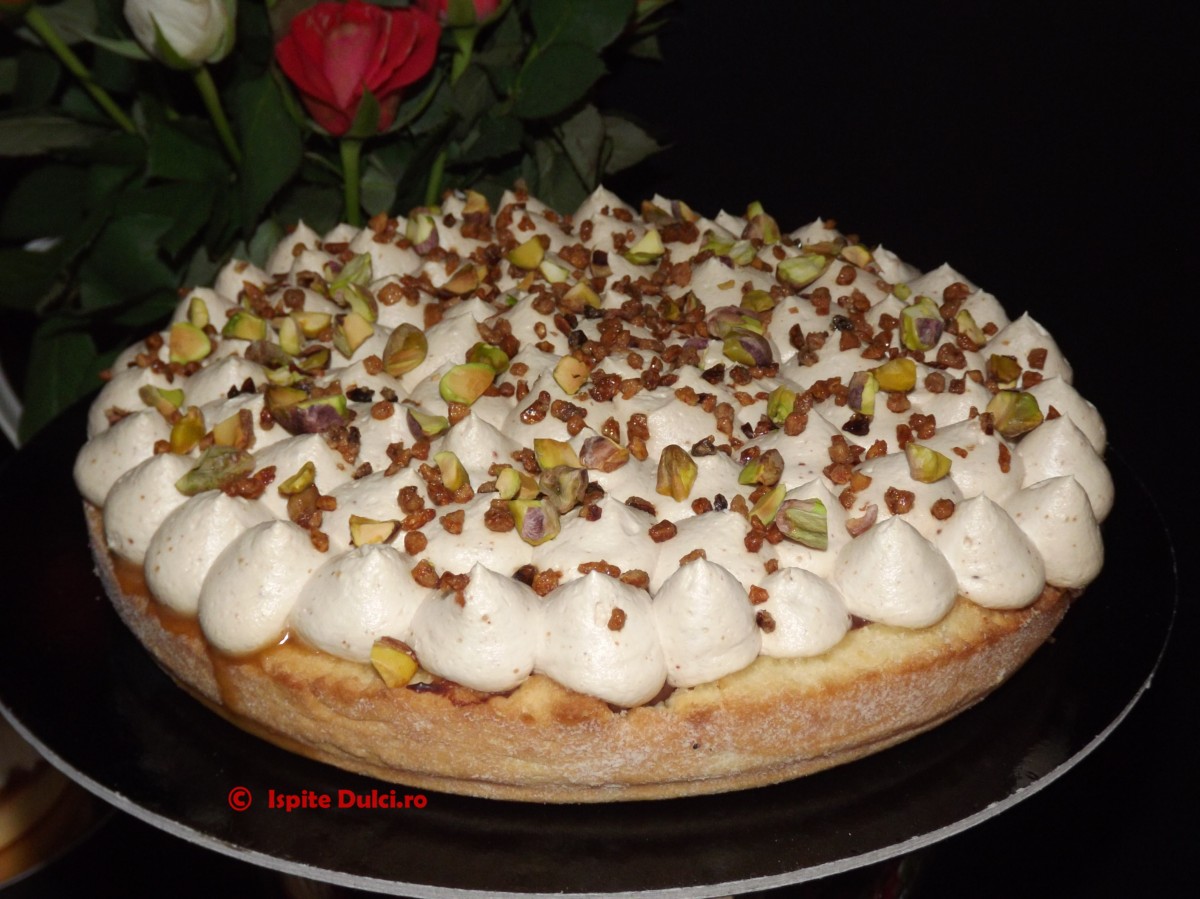 Desert frantuzesc: tarte cu ciocolata si tarte cu lamaie
