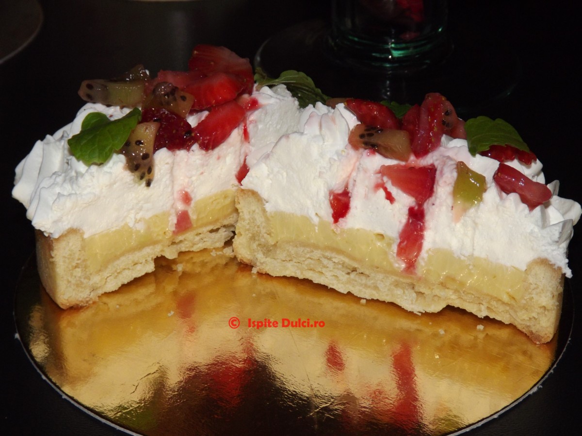 Desert frantuzesc: tarte cu ciocolata si tarte cu lamaie