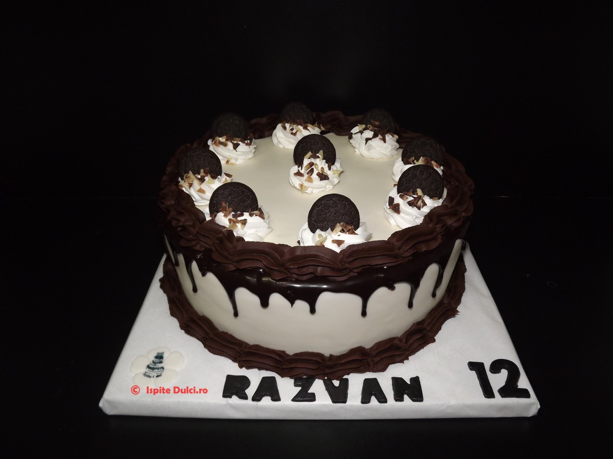 Tort cu Oreo pentru Razvan
