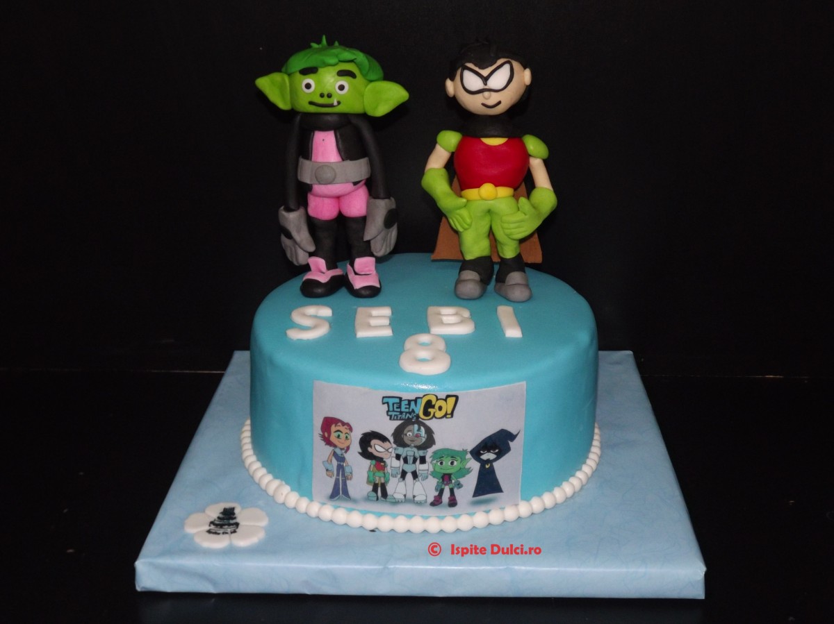Tort Teen Titans pentru Sebi
