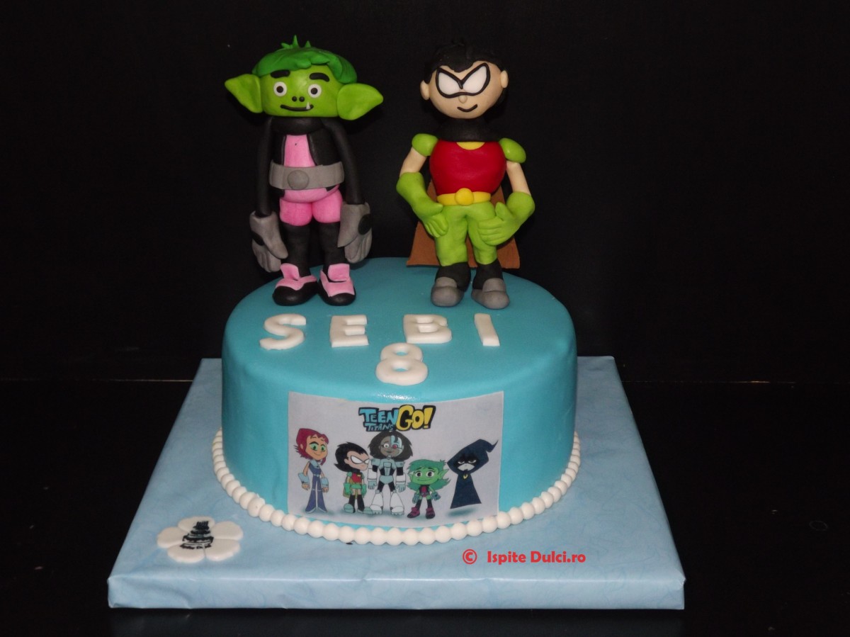 Tort Teen Titans pentru Sebi