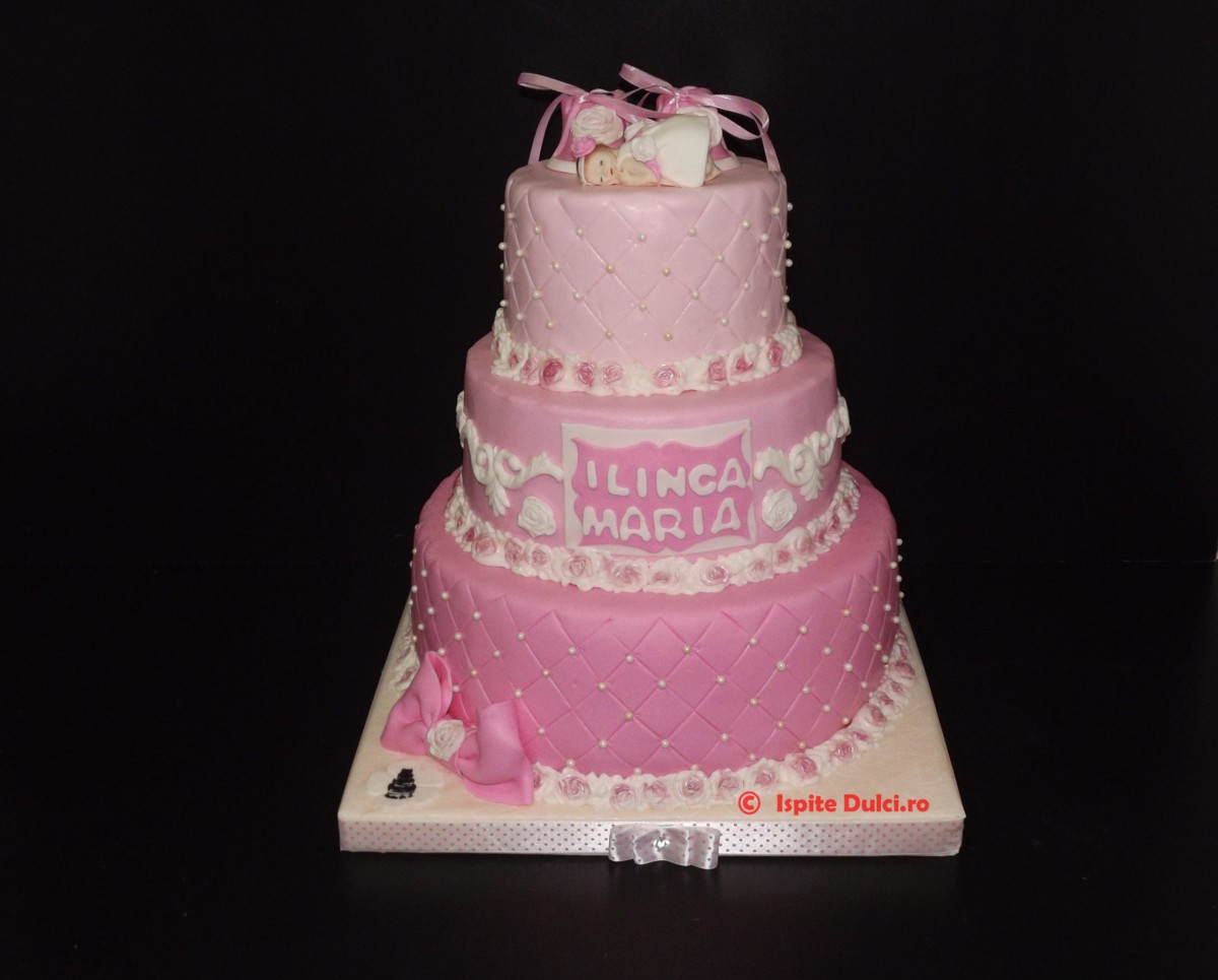 Tort de botez pentru Ilinca Maria