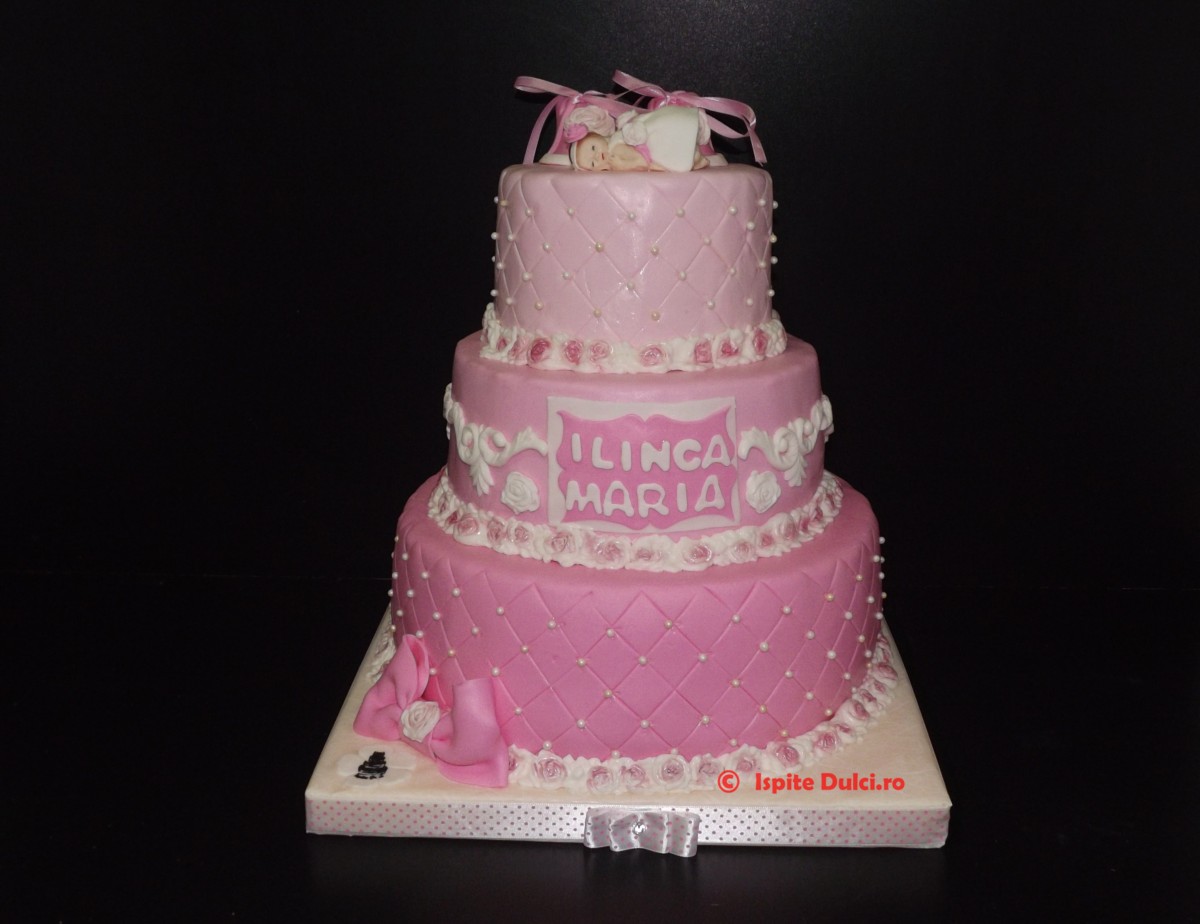 Tort de botez pentru Ilinca Maria