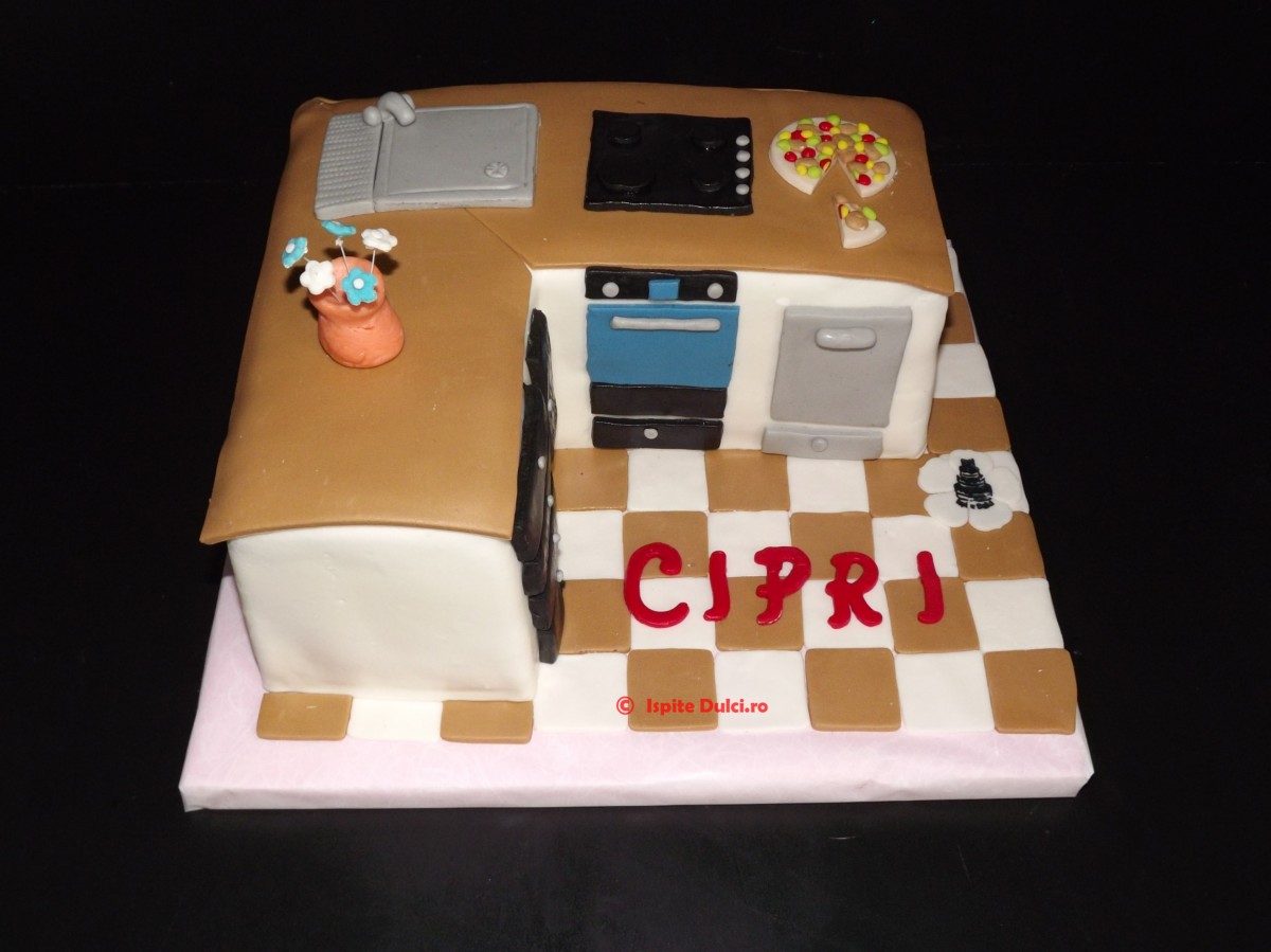 Tort mobila bucatarie
