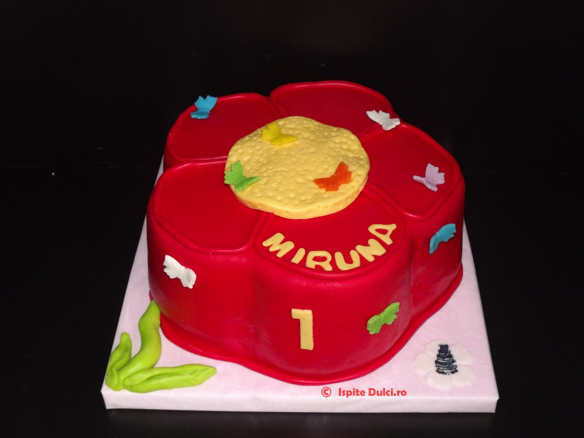 Tort floare pentru Miruna