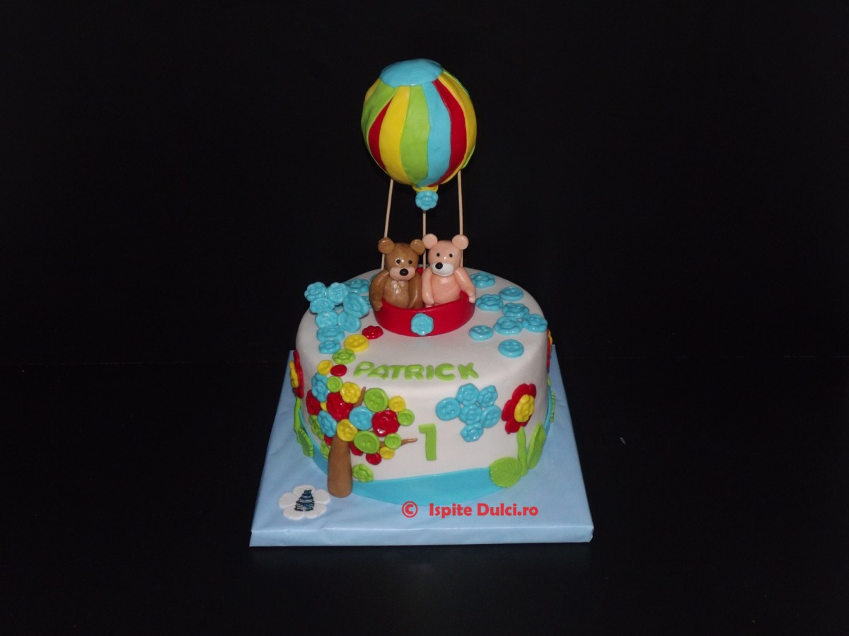 Tort cu balon pentru Patrick si Raul