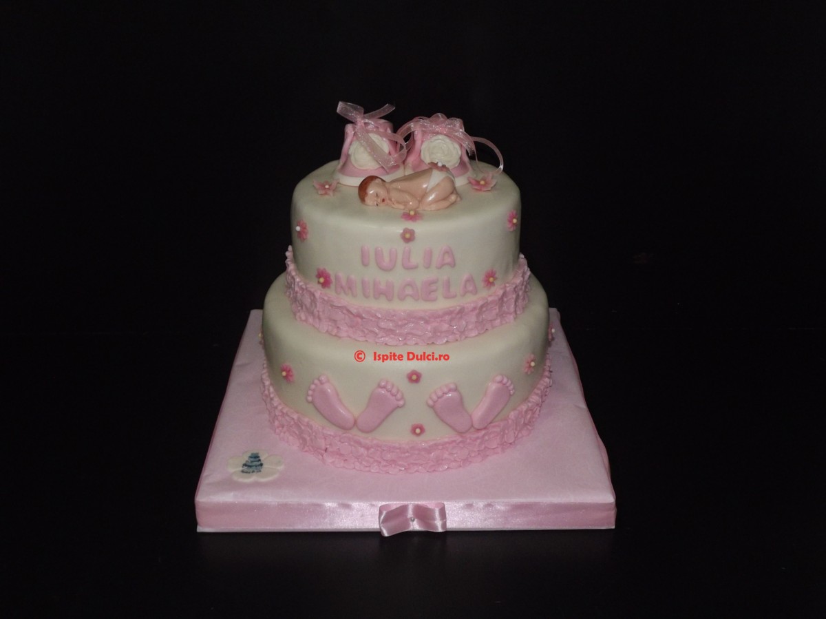 Tort de botez pentru Iulia