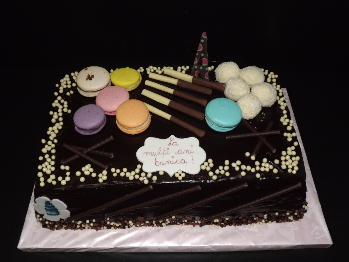 Tort in ciocolata