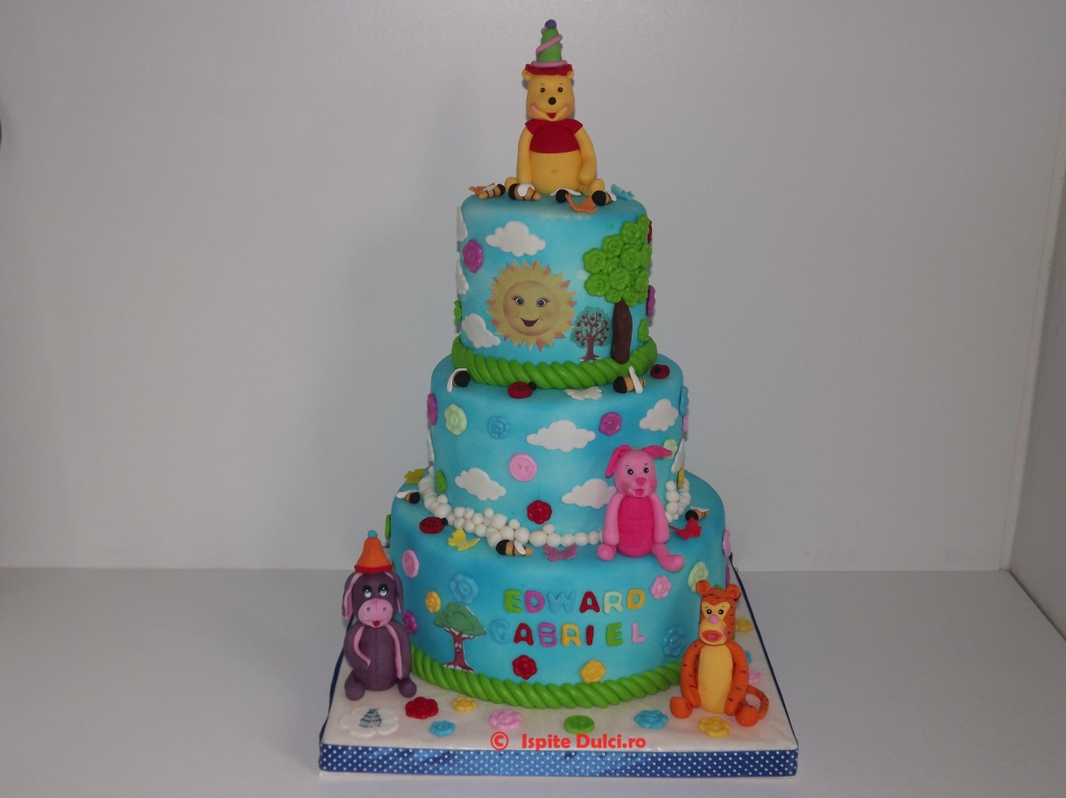 Tort de botez cu tema Winnie pentru Edward Gabriel
