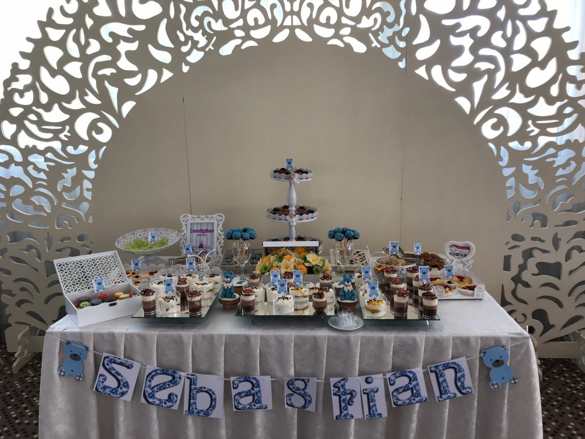 Candy bar si tort pentru micutul Sebastian