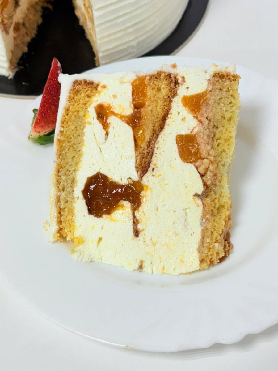 Tort Simfonie cu piersici