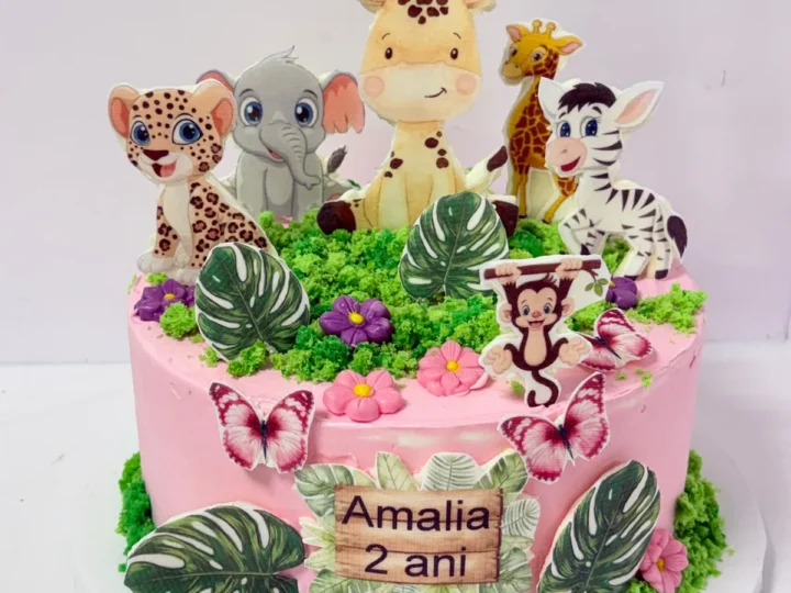 Tort cu animale din junglă pentru Amalia