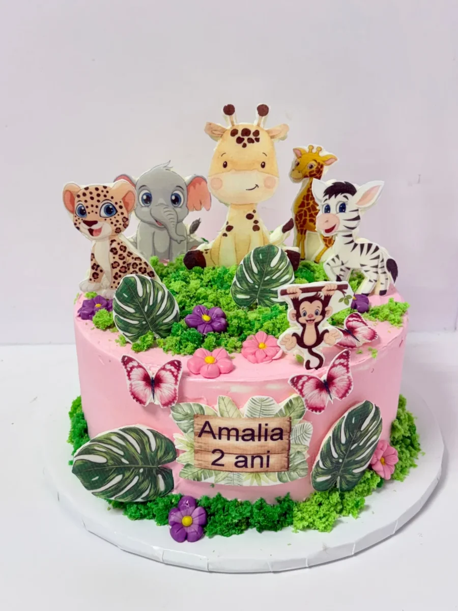 Tort cu animale din junglă pentru Amalia